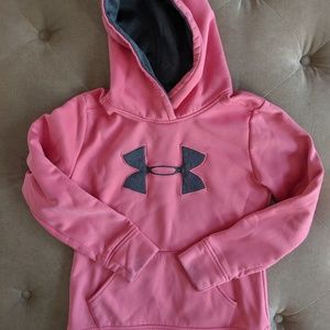 Youth Under Armour sweatshirt.